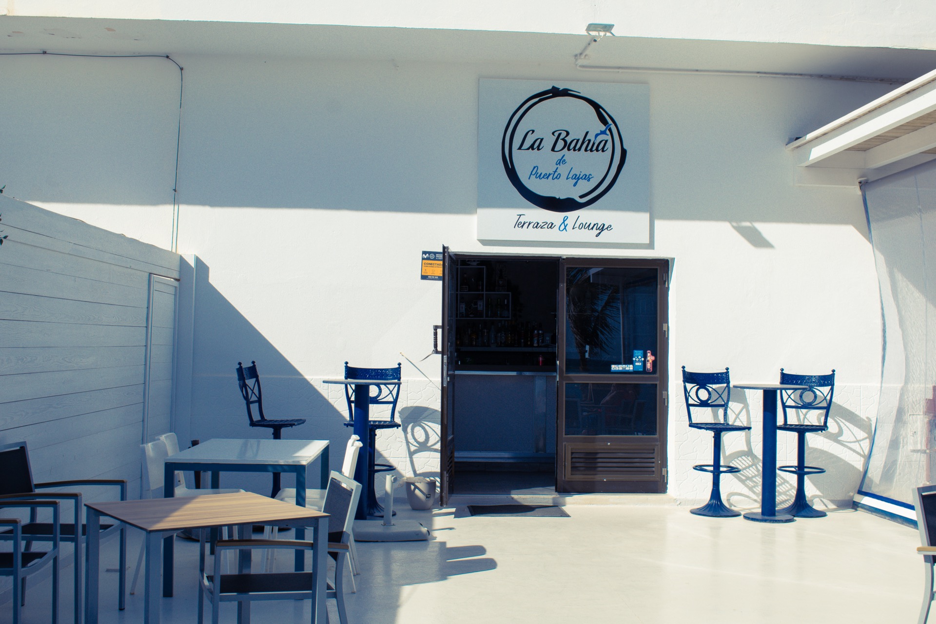 Tartar de atún con mango y aguacate